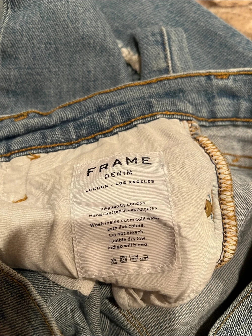 FRAME Le High Straight Leg Released Hem Crop Jeans - Picture 9 of 10